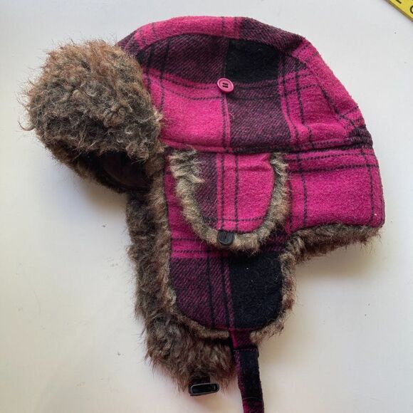 Black Canyon Outfitters Wool Blend Winter Hat with Ear Flaps and Chin Strap - Picture 2 of 7